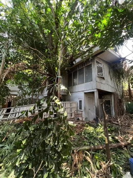 LTHC10728– Land for sale with an old house that requires renovation size 191 sq.w ONLY 114.6MB