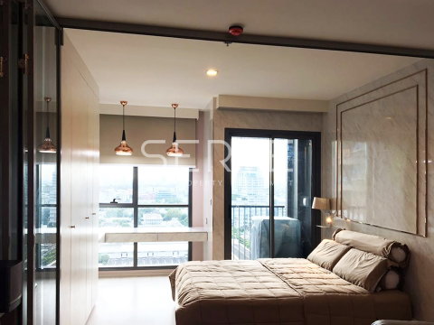 Studio with Partition High Fl. 20+ Good Location Next to BTS Victory Monument 100 m @ Rhythm Rangnam