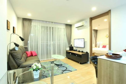ขายคอนโดกรีนเลค ศรีราชา ราคาถูก ตกแต่งครบ พร้อมเข้าอยู่ 