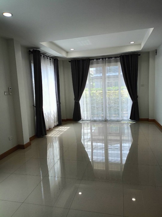 รูป ให้เช่า บ้านสวย หลังใหญ่ ยังไม่เคยเข้าอยู่ เดินทางสะดวก - RW004951 - รูปที่ 4/29
