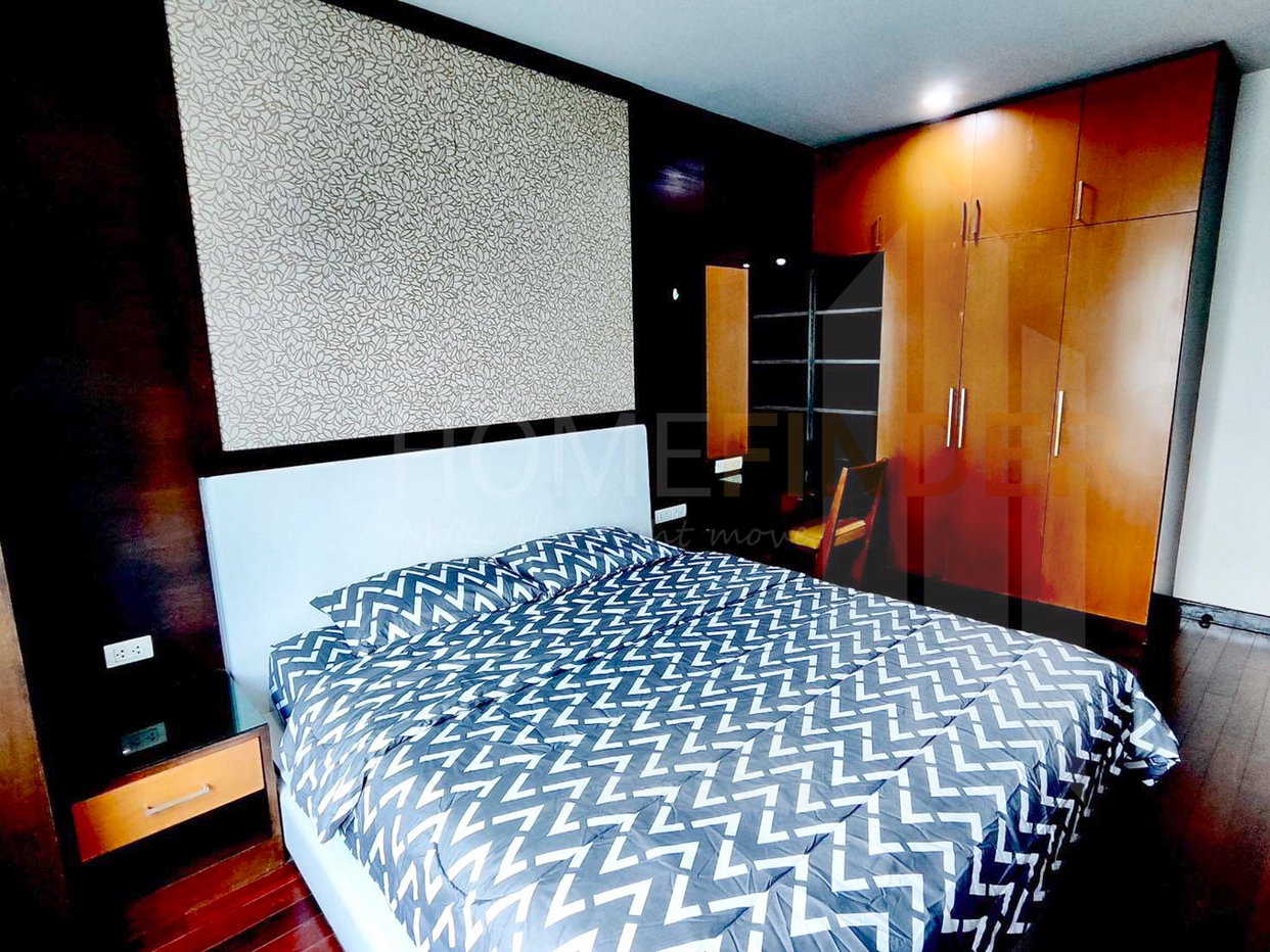 picture Circle Condominium 3 bedrooms, for rent - 7/21