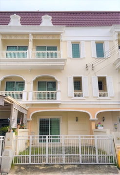 The Metro Sathorn, size 19 sq.w., 3 bedrooms, 3 bathrooms, BTS Wutthakat, MRT Bang Wa, width 5 meters, House facing north, Yield 6%