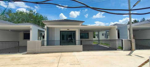 บ้านเดี่ยว 2 ห้องนอน 3 ห้องน้ำ ถนนโปะหมอพัฒนา 5 บ้านพรุ หาดใหญ่