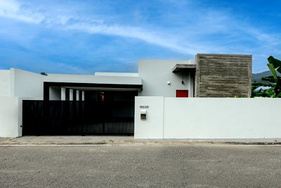 บ้านเดี่ยว สวนสัตว์เชียงใหม่ : ขาย บ้านโมเดิร์นพูลวิลล่า Luxury Resort ติดดอยสุเทพ กลางเมืองเชียงใหม่ใกล้ห้าง MAYA Mall นิมมาน