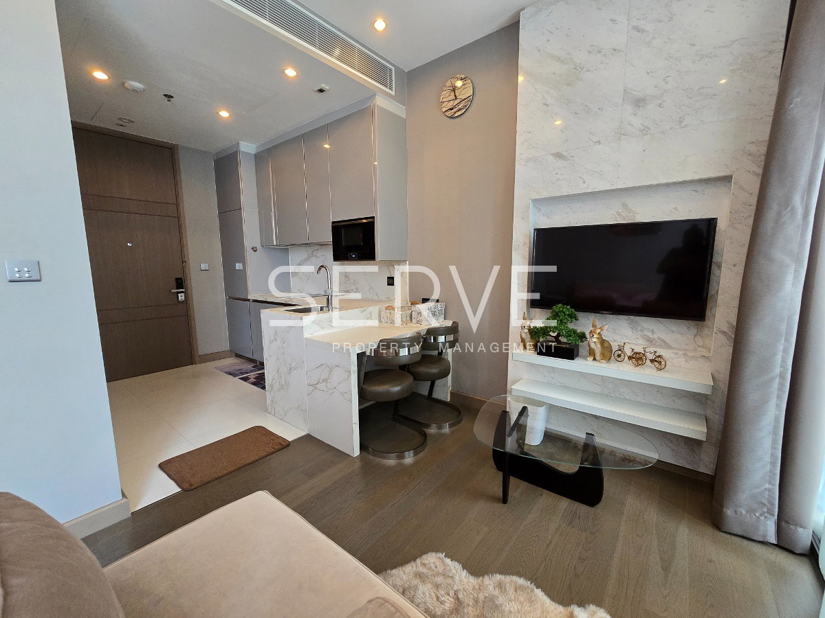 picture 1 Bed Unit Good Location Close To MRT Phetchaburi  @ The Esse at Singha Complex - 12/17