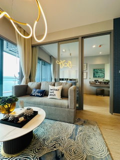 Urgent Sale The Symphony - 1 bed - Beachfront Condo with private beach, paradise for relaxation