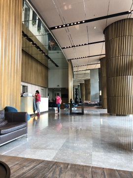 2 Beds with Bathtub Super High Fl. 50+ River View The River Private boat to BTS Sapan-Taksin at The River Condo / For Sale