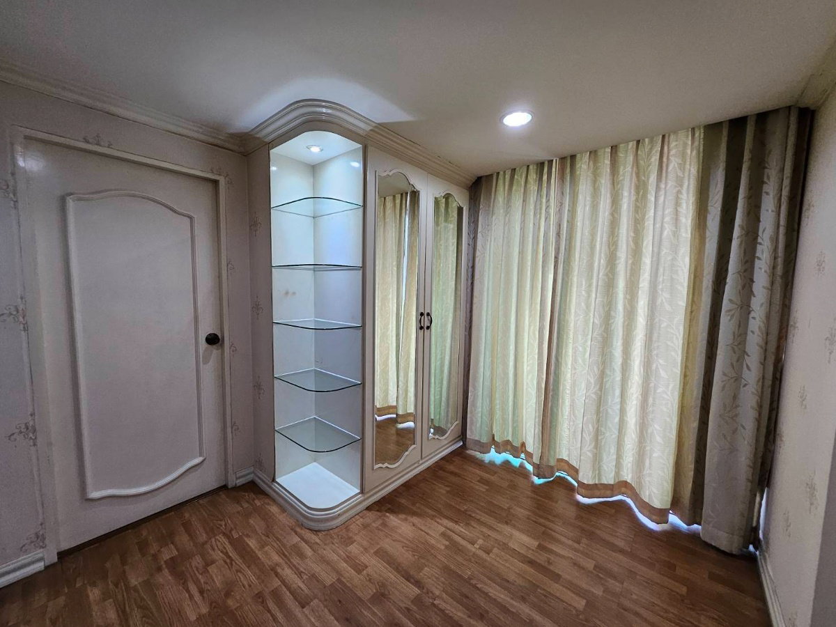 รูป 1 ห้องนอน หายาก ไม่ร้อน ห้องกว้าง เฟอร์ฯและเครื่องใช้ไฟฟ้าครบ อยู่สบายในราคาพิเศษ - รูปที่ 17/20
