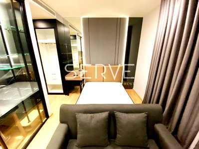 Condos for sale : Nice Room Studio High Fl 10+ Good Location Close to BTS Phrom Phong 500 m. at Noble Around 33 Condo / For Sale