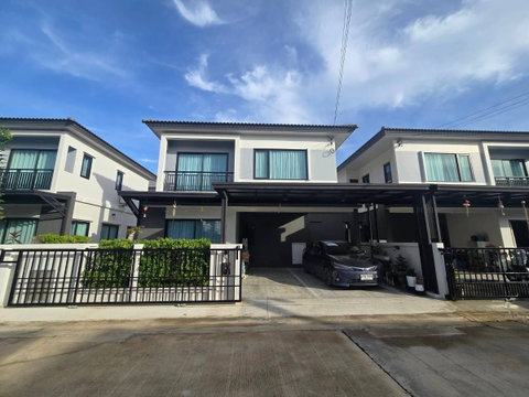 ขาย บ้านเดี่ยว หมู่บ้านบริทาเนีย บางนา กม.42 (Britania Bangna KM.42)
