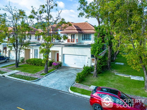 5-BR Villa at Laguna Village Villas close to Laguna (ID 1428383)