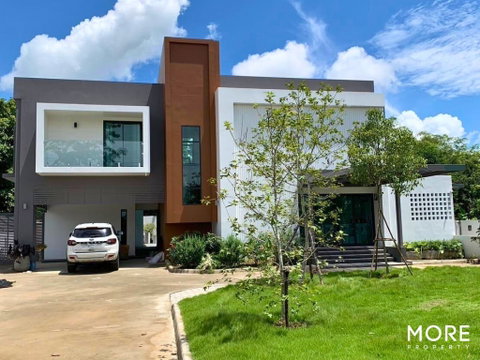 บ้านเดี่ยวพลูวิลล่า - แม่โจ้ 5ห้องนอน 6ห้องน้ำ 250 ตร.ว. (ID:094PS)