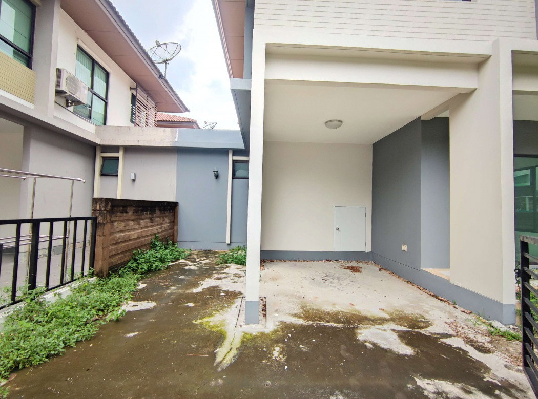 รูป ขาย บ้านแฝด พร้อมพัฒน์ ไพร์ม 150 ตรม 40.7 ตรว รามอินทรา หลังริมในสุด หทัยราษฎร์ 39 - รูปที่ 2/12