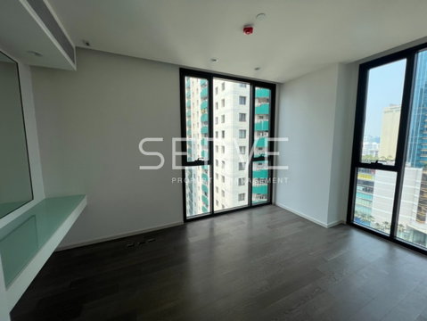 🔥16.9 MB🔥 - 2 Beds with Bathtub High Fl. 20+ Close to BTS Asok & MRT Sukhumvit 220 m. at MUNIQ Sukhumvit 23 Condo / For Sale