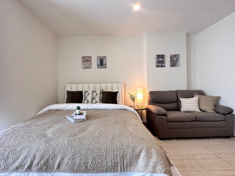 @Condorental condo for rent Lumpini Condotown Ekachai 48