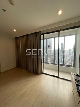 1 Bed Super High Floor Good Location Close to BTS Ratchathewi 300 m. & BTS Phaya Thai 700 m. @ Ideo Q Ratchathewi