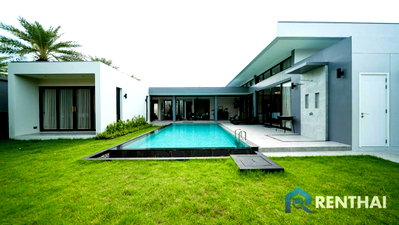 ขายบ้านเดี่ยว : วิลล่า สไตล์ทรอปิคอล ใกล้ทะเลหาดจอมเทียนเพียง 10 นาที