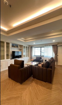 for rent M Tower. 3bed 230sqm. Line id: @pfagent