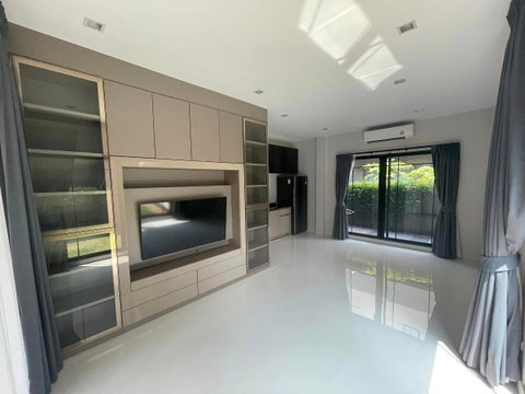 (SH2527) Bangkok boulevard Chaengwattana 2 for sale 9,200,000