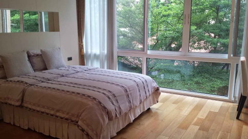 LTHC10939–Belgravia Residences FOR RENT 4 beds 4 baths size 296 Sq.m. Near BTS Thong Lor Station ONLY 230k/month