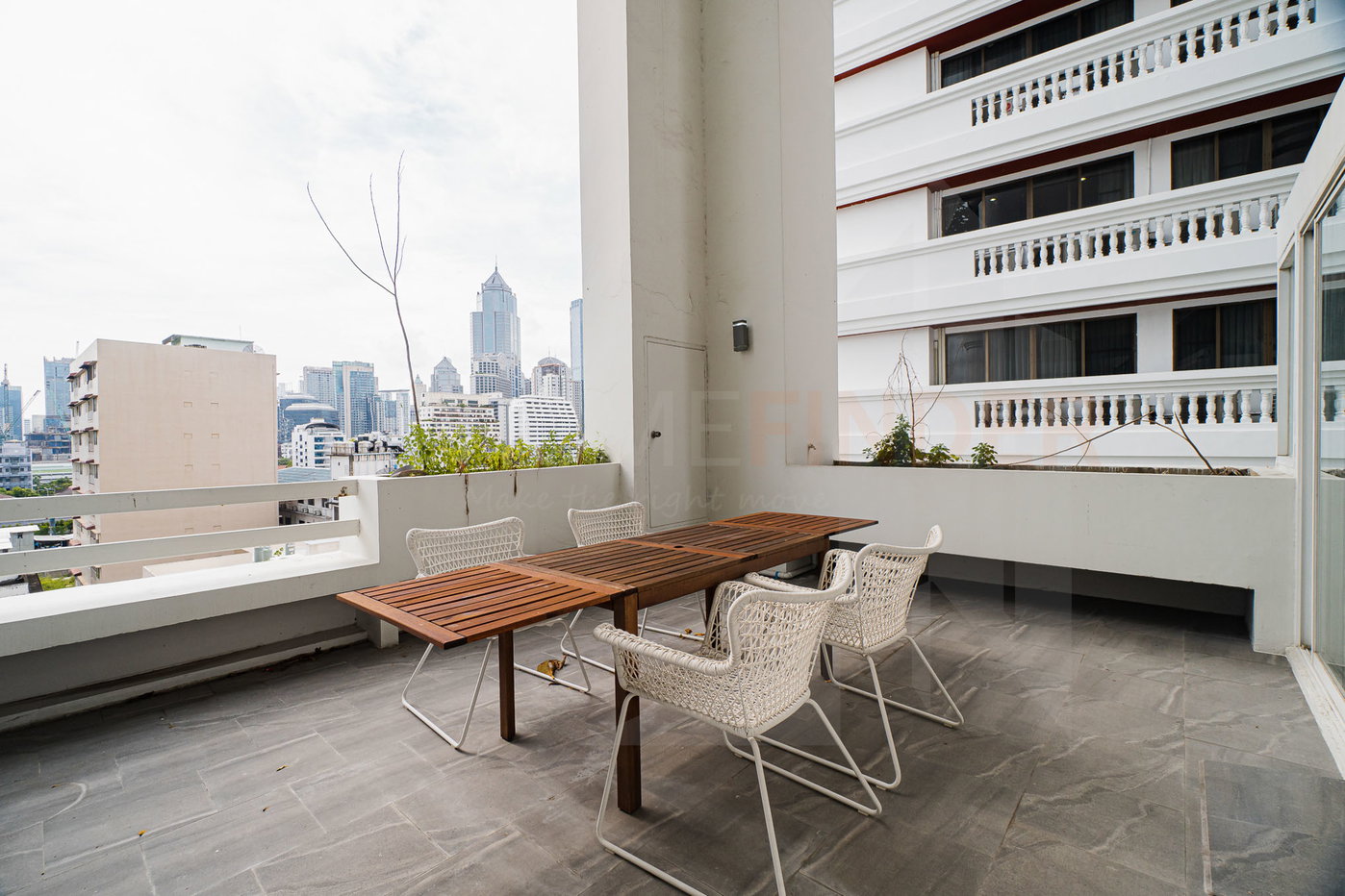 picture Crystal Garden 2 bedrooms, for rent - 15/19