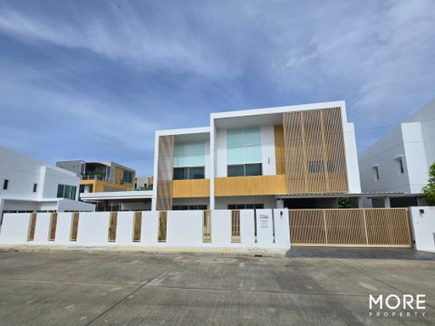 ขายบ้าน มาลาดาแกรนด์คูลี่ย์ - สันกำแพง 4ห้องนอน 3ห้องน้ำ 86 ตร.ว. (ID:621HS)