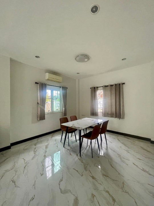 รูป ให้เช่า บ้านในโครงการ ใกล้โรงเรียนนานาชาติ - RW005186 - รูปที่ 6/11