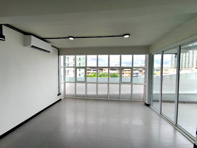 Home office for rent Thonburi Vocational College : For rent, 4-story townhome, newly decorated, recently completed, Pinklao zone (can register a company)