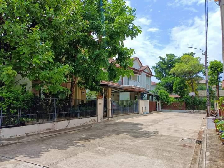 รูป บ้านเดี่ยว มัณฑนา บางนา กม.13  ขายด่วน! บ้านพร้อมอยู่ เฟอร์ครบ ใกล้ MEGA บางนา - รูปที่ 33/43