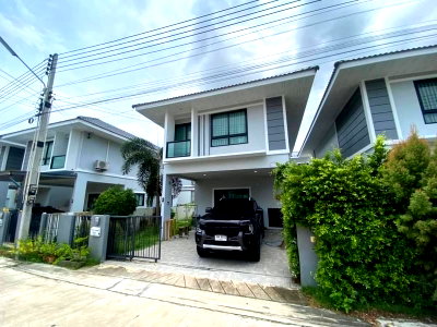 ขายบ้านเดี่ยว : ขายบ้านเดียวมือสอง โครงการมณีรินทร์ วิลเลจ แหลมฉบัง-บางละมุง ชลบุรี 