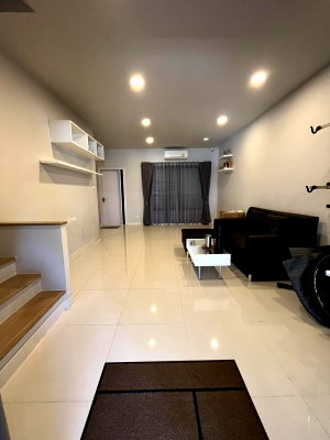 Townhouses for sale : Britania Mega Town-               Bangna