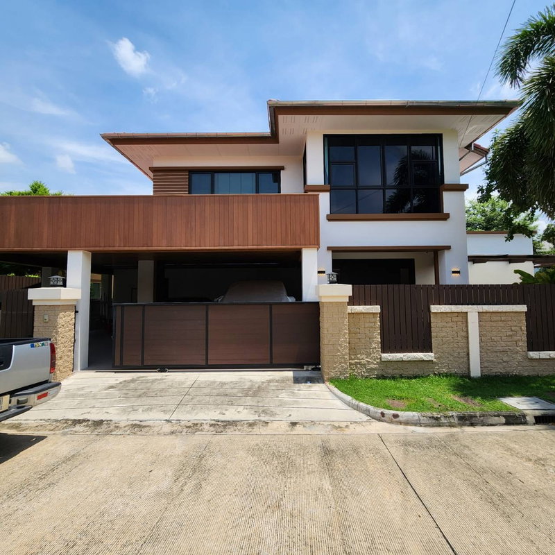 Houses for sale : 💥CP-4570💥Urgent sale, 2-story detached house, Vararom Premium Watcharapol - ChatuChot👉Add Line @rangrak
