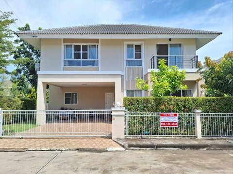 Kankanok Ville 15 (Chiang Mai-Saraphi) area 69.7, usable area 203 sq m, 4 bedrooms, 4 bathrooms.