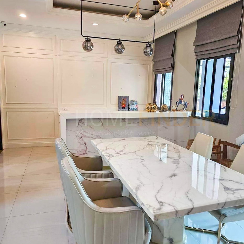 รูป The Plant Exclusique 4 bedrooms, for rent - รูปที่ 9/11