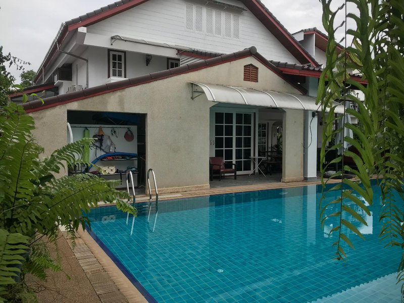 Houses for rent : For rent house 4 beds 4 bath with pool nice location (S15-22555) 