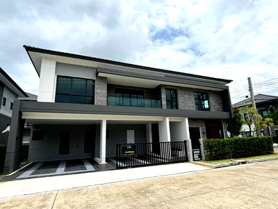 Houses for sale : The City Bangna (new project) 5 rooms, 6 rooms Type: Godiva ((empty house))**