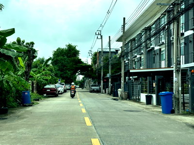 ที่ดิน ถนนสุคนธสวัสดิ์ : ขายที่ดินเปล่าราคาถูก ซอยนาคนิวาส 48