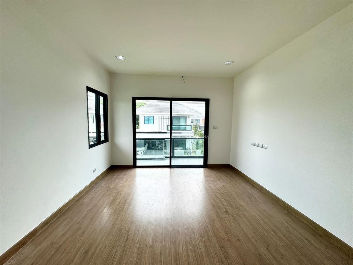 รูป ขายบ้านเดี่ยว แปลงมุม ม.มณีรินทร์ไพรเวทซี่ ชากค้อ หนองขาม ศรีราชา, ชลบุรี - รูปที่ 15/30