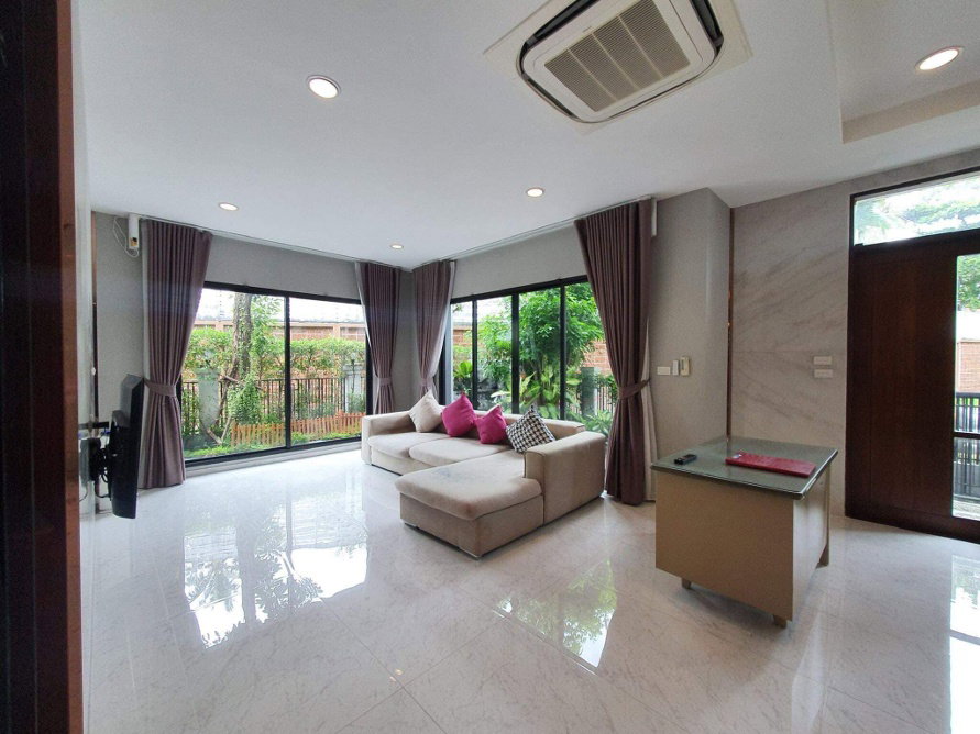 ให้เช่า บ้านเดี่ยว 2 ชั้น Grand Bangkok Boulevard  สาทร-กัลปพฤกษ์ ตกแต่งเต็มพิกัด 