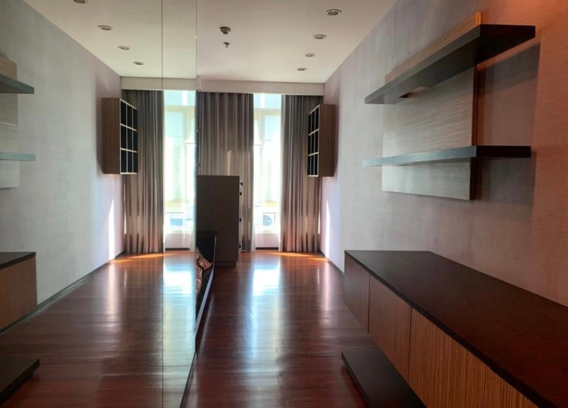picture #S139 For Rent    The  Height Thonglor - 8/11