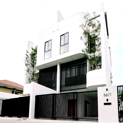 บ้านเดี่ยว ถนนสุขุมวิท : LTH10993– House for Sale at The Shade Romnga 101 size 380 Sq.m. 3 bed 4 bath Near BTS Punnawithi ONLY 22.9MB