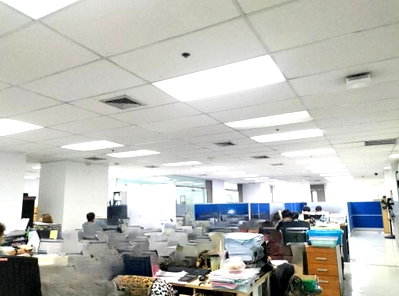 Office for rent Srinakharinwirot University Prasanmit Campus : Rent office building, Charn Issara Tower 2 