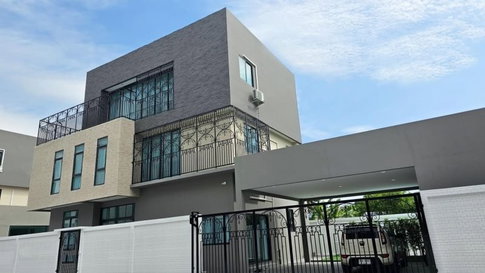 Luxury detached house, Verona project by Aun Ai Rak, Nong Mai Daeng, Chonburi