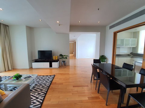 ให้เช่า Millennium Residence. 2นอน 128ตร.ม. Line id: @pfagent