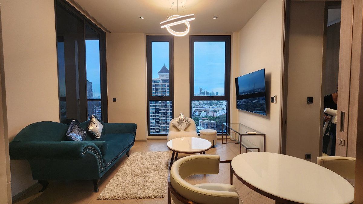 The Reserve Sathorn | ให้เช่า 1 ห้องนอน น่าอยู่ ใจกลางสวนพลู ตกแต่งเรียบง่าย ทำเลสะดวก