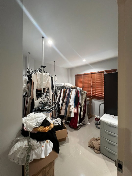 รูป ขายบ้านในโครงการใหม่ ติดถนนสันกำแพงสายเก่า หน้าหมู่บ้านมีเซเว่น - SW001764 - รูปที่ 12/17