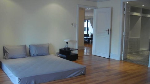 LTHC11063–Pet friendly The TBI Tower CONDO FOR RENT 3beds 4baths Size 400 Sqm. Near BTS Phrom Phong ONLY 75k/Month