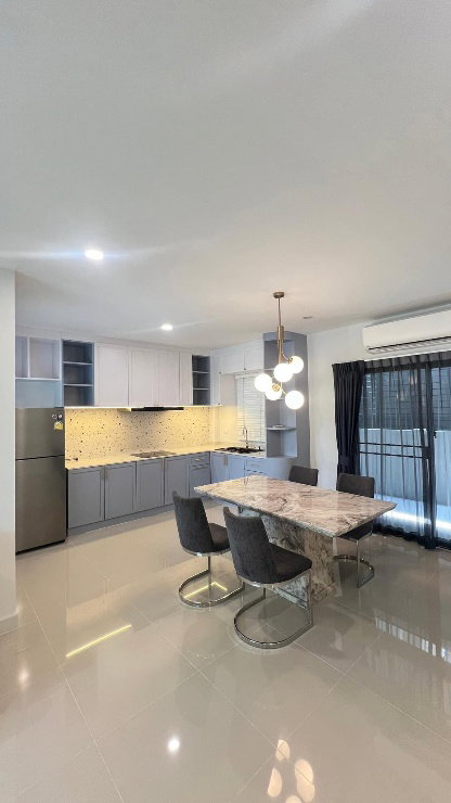 รูป 🏡🔥🐕‍🦺🐈Small breed pet friendly Pleno Bangna 2  3BR  3BH 132 sq.m very nice decoration  for  Renal - รูปที่ 3/12