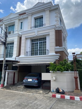 #E1245987 ✅ 20/10/67 ขายบ้านทาวน์โฮม 3 ชั้น สไตล์จอร์เจียน โครงการ Plus City Park Kaset - Ngamwongwan 📲📢สอบถาม ld line @condoboy