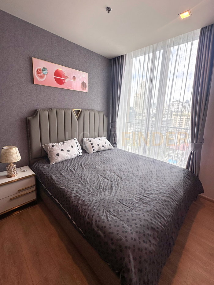 picture Noble Around 33 1 bedroom, for rent - 2/5